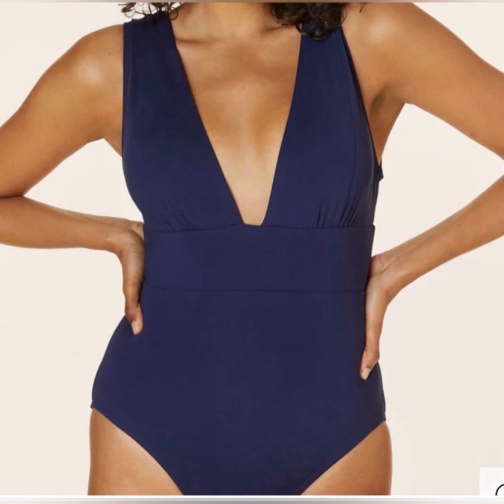 Andie Swimsuit Mykonos Navy Blue Size XS